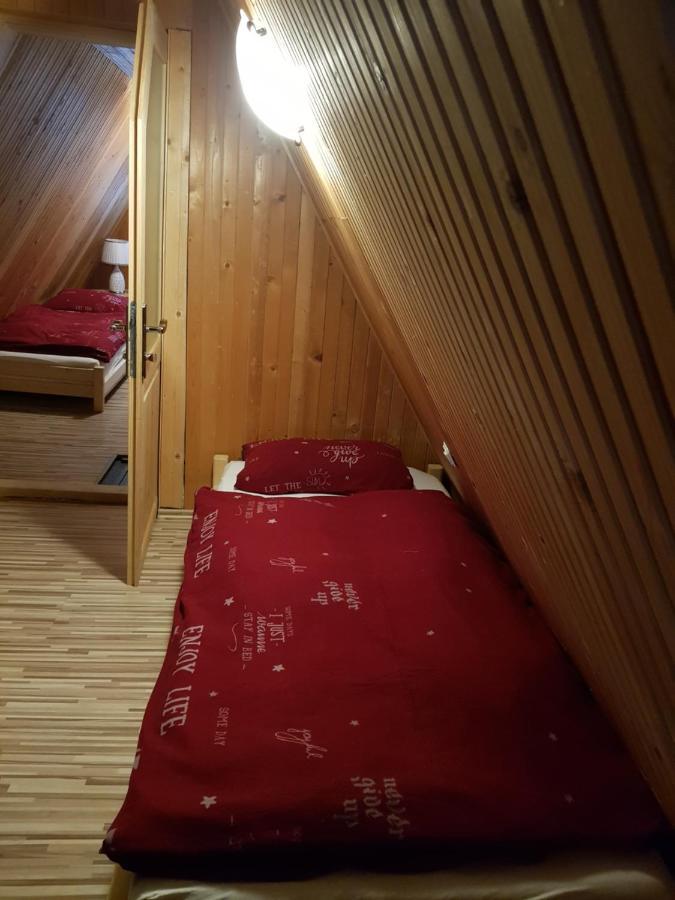 Enjoy The Silence Holiday Home Власич Экстерьер фото