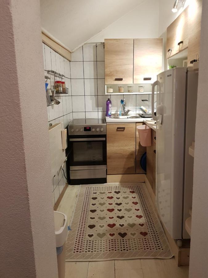 Enjoy The Silence Holiday Home Власич Экстерьер фото